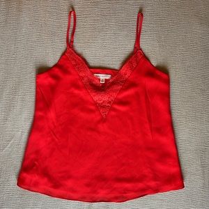*NWT* Socialite Lace Detail Cami